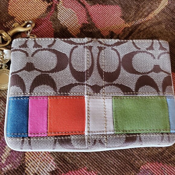 Coach Signature Stripe Wristlet A0749-40542 - Picture 2 of 8